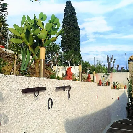 Holiday home Kohili Retreat Peroulades *